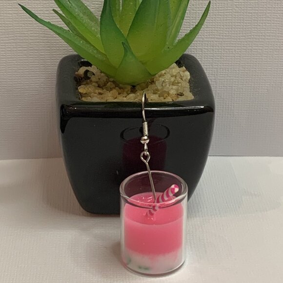 Milk Shake Earrings, Drink Earring, Funny Food Earring, Gift Idea, Silly Earring - Picture 4 of 5